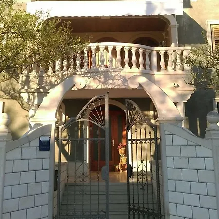 Guest house Marija Sumartin