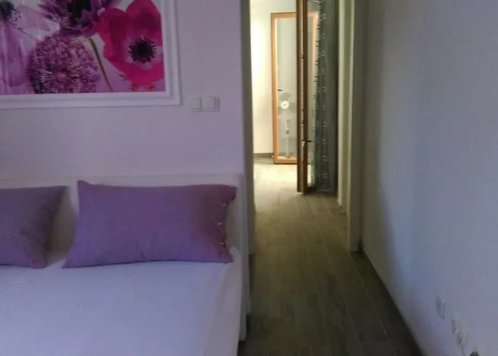 Marija Penzion 3*